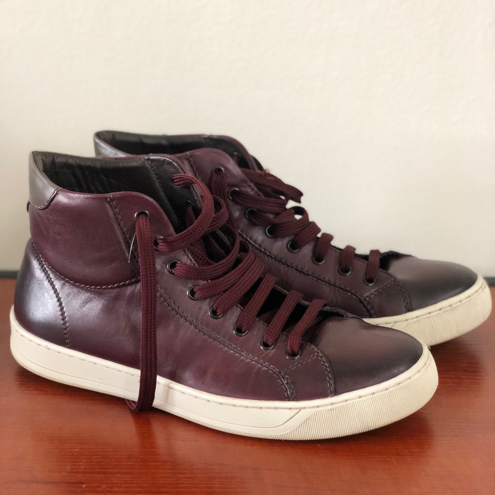 Like new genuine Bruno Magli perfect condition